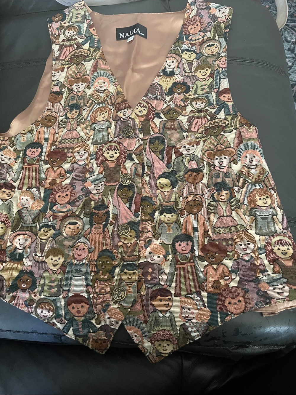 • 90s Vintage Nadia Woven Tapestry Vest Novelty Print Kids Around the World